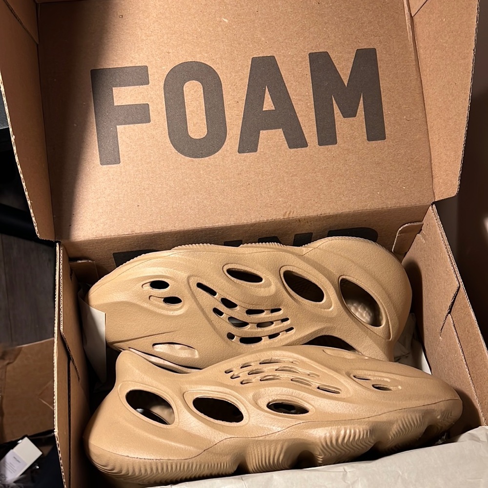 Yeezy Foam Runner Ochre